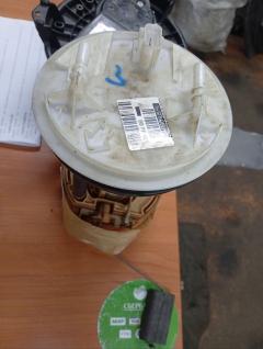 Бензонасос 2S6U9350A1A, ZJ201335XA на Mazda Demio DY3W ZJ-VE Фото 4