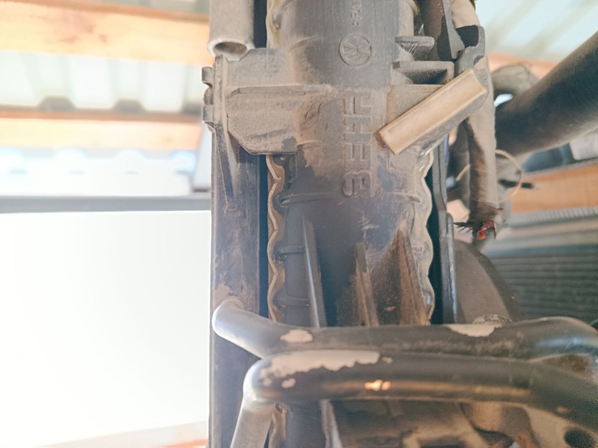 Радиатор ДВС 7L6121253 на Audi Q7 4L BHK Фото 9