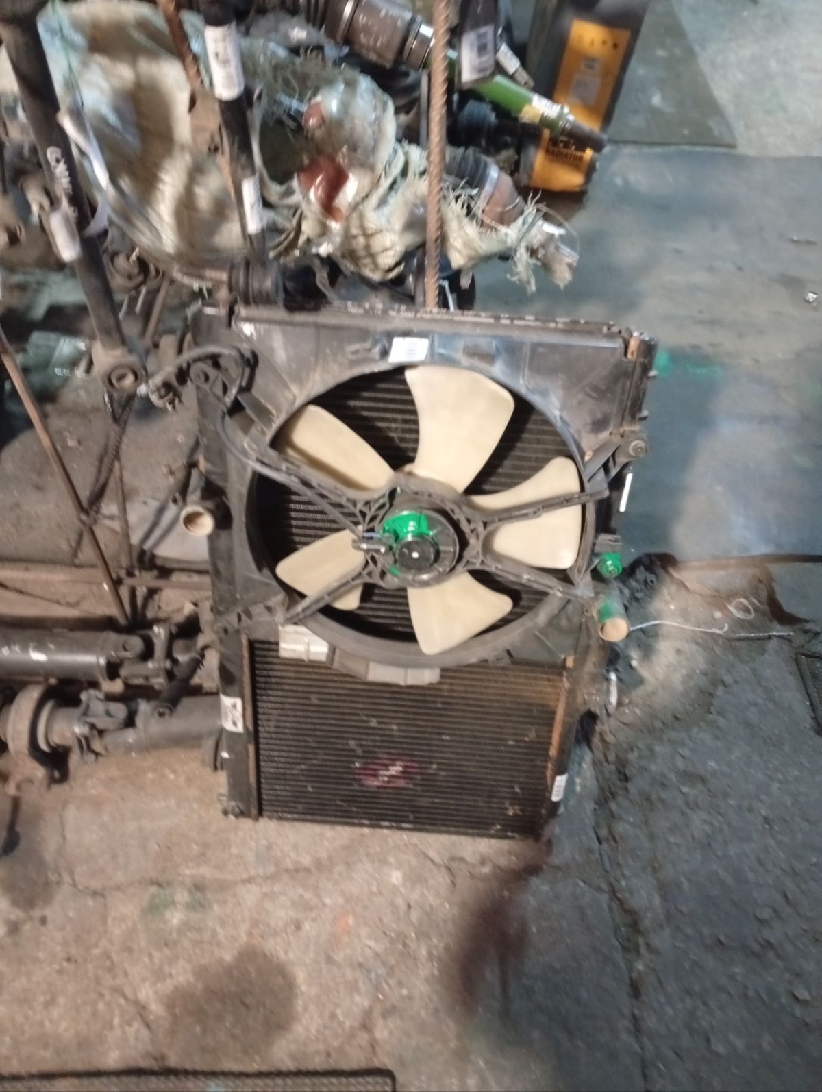 Радиатор ДВС 01153058, 028N21, 028N47, 036-60-15241, 04-01-00-0466, 051-017-0012, 0ATY5486, 10-25114-SX, 10-26391-SX, 101354, 1025156SX, 10533895, 1153058, 117200, 130029, 14610241, 16400-15450, 16400-15450-N2, 16400-15450-R1, 16400-15451, 16400-15451-N2, 16400-15451-R1, 16400-15480-N2, 16400-15480-R1, 16400-15481, 16400-15481-N2, 16400-15481-R1, 16400-15500, 16400-15501, 16400-15520, 16400-15520-N1, 16400-15520-R1, 16400-15521, 16400-15530-N1, 16400-15530-R1, 16400-15531-N1, 16400-15531-R1, 16400-15680, 16400-15680-N2, 16400-15680-R1, 16400-15690, 16400-15690-N2, 16400-15690-R1, 16400-16490, 16400-16491, 16400-16620, 16400-16630, 16400-16630-N2, 16400-16630-R1, 16400-16640, 16400-16640-N2, 16400-16640-R1, 16400-16660, 16400-16660-N2, 16400-16660-R1, 16400-16680, 16400-16680-N2, 16400-16680-R1, 16400-16790, 1640002100, 1640002110, 1640002111, 1640015450, 1640015451, 1640015480, 1640015481, 1640015520, 1640015530, 1640015531, 1640015540, 1640015680, 1640015690, 1640015700, 1640016430, 1640016431, 1640016440, 1640016441, 1640016640, 1640016660, 1640016680, 164001668087, 1640016690, 1640016691, 1640016720, 1640016721, 2060347, 2064073, 2064075, 2065105, 2065108, 210029N, 210230N, 211640N, 231441, 24611008, 24621001, 284747K, 284786H, 284786HA, 284786L, 284786PT, 284839U, 284868, 29248, 29248A, 29255, 29290, 29290A, 31-1085, 31-1092, 314140, 314142, 342325, 3461-1076, 350213103600, 350213115900, 470R0154, 47670080000, 47670090000, 507594, 53002140, 53002147, 53002188, 53339, 533895, 60532140, 60532147, 60532188, 64786A, 64839, 648681, 64868A, 731441, 736-1005, 8010-232, 811008-1, 811008-5, 8110081K, 811108-1, 811108-2, 811108-3, 8111081X, 8111082K, 811108A1, 8112208, 8112302140, 8112302147, 812140R, 812147R, 8136133, 8136134, 8660551, 8MK 376 708-351, 8MK 376 708-391, 8MK 376 722-661, ADT39817, ADT398171, ARD2098, CR 162 000S, CU1409, D16690, D72002TT, DA16792, DAP167092, DBP166090, DCM3150, DCM3156, DCM3176, DR64786A, DRM50013, DRM50029, FP 70 A1286, FP 70 A1286-X, FP 70 A537, FP 70 A537-X, FX-036-6254, FX-036-6254A, FX-036-8283, FX-036-8283A, JAPRDA153058, JPR0026, JPR0027, KK0196, KTO140, KTO147, LH1408-2(16)M/T, LRC 1914, MK1044, NC01076038B, NDT-1003, NDT-1003-T, NDT-1011, PA010373, PL010285, PL010285T, PL010682, PL010682T, PR 8135A1, PRD2098, PRS3240, PRS3537, QER1395, QER1396, QER1998, QER2331, RA2504, RA64786, RA6768, RDA153058, SG-TY0001-100, STR0145, STR0147, T156A17, T552-05, T552-20, TD-036-6254, TD-036-6254A, TD-036-8283, TD-036-8283A, TGA1037, TO-0049-16, TO2140, TO2147, TOA2147, TOY01-100, TOY01-110, TY-AE100-1216, TY-AE110-1216, TY0001-100, TY0001-100-R, TY0001-110, TY0001-110-R, TY1241R, TY37006AM, TYAE1001216, TYAE1101216, TYCRL92-910, TYCRL92-911, TYCRL92-912, TYCRL92-913, TYCRL92-917, TYCRL92-918, TYCRL92910, TYCRL92911, TYCRL92912, VCS4747, VCS4786, VPM1640015530, WG1721468, WG1722225 на Toyota Sprinter AE100 5A-FE Фото 5