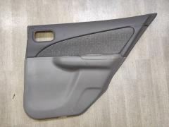 Обшивка двери на Nissan Sunny FB15 Фото 34