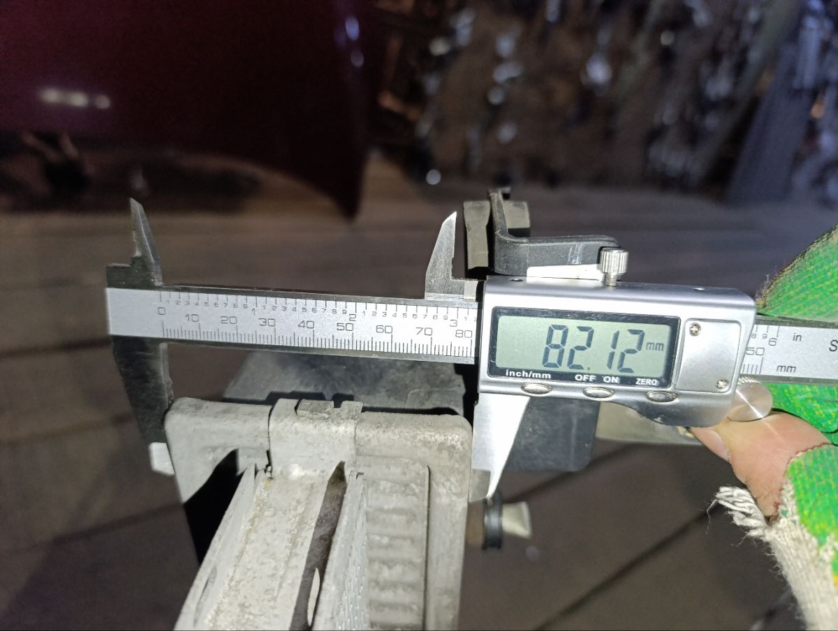 Радиатор ДВС на Cadillac Escalade Фото 11