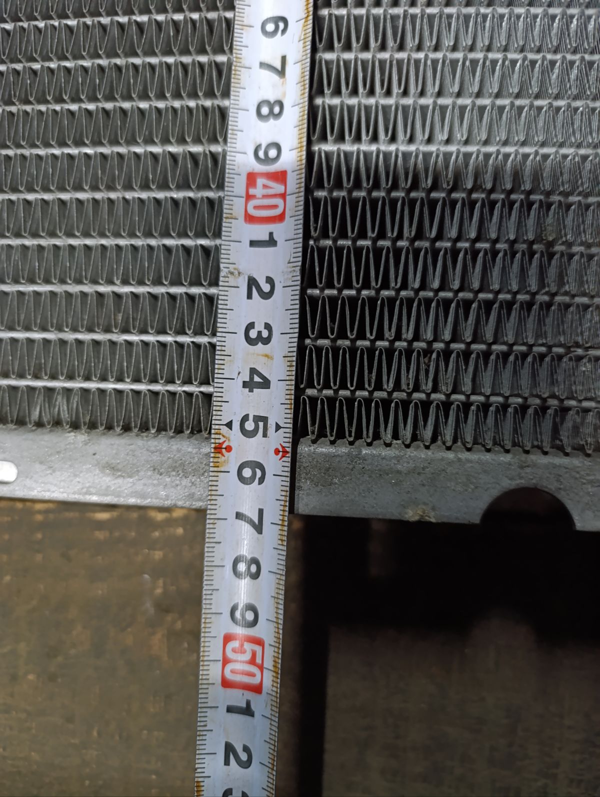 Радиатор ДВС на Cadillac Escalade Фото 5