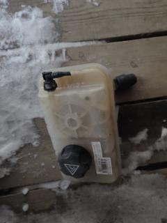 Бачок расширительный 1323V1 на Peugeot 508 VF38 Фото 2