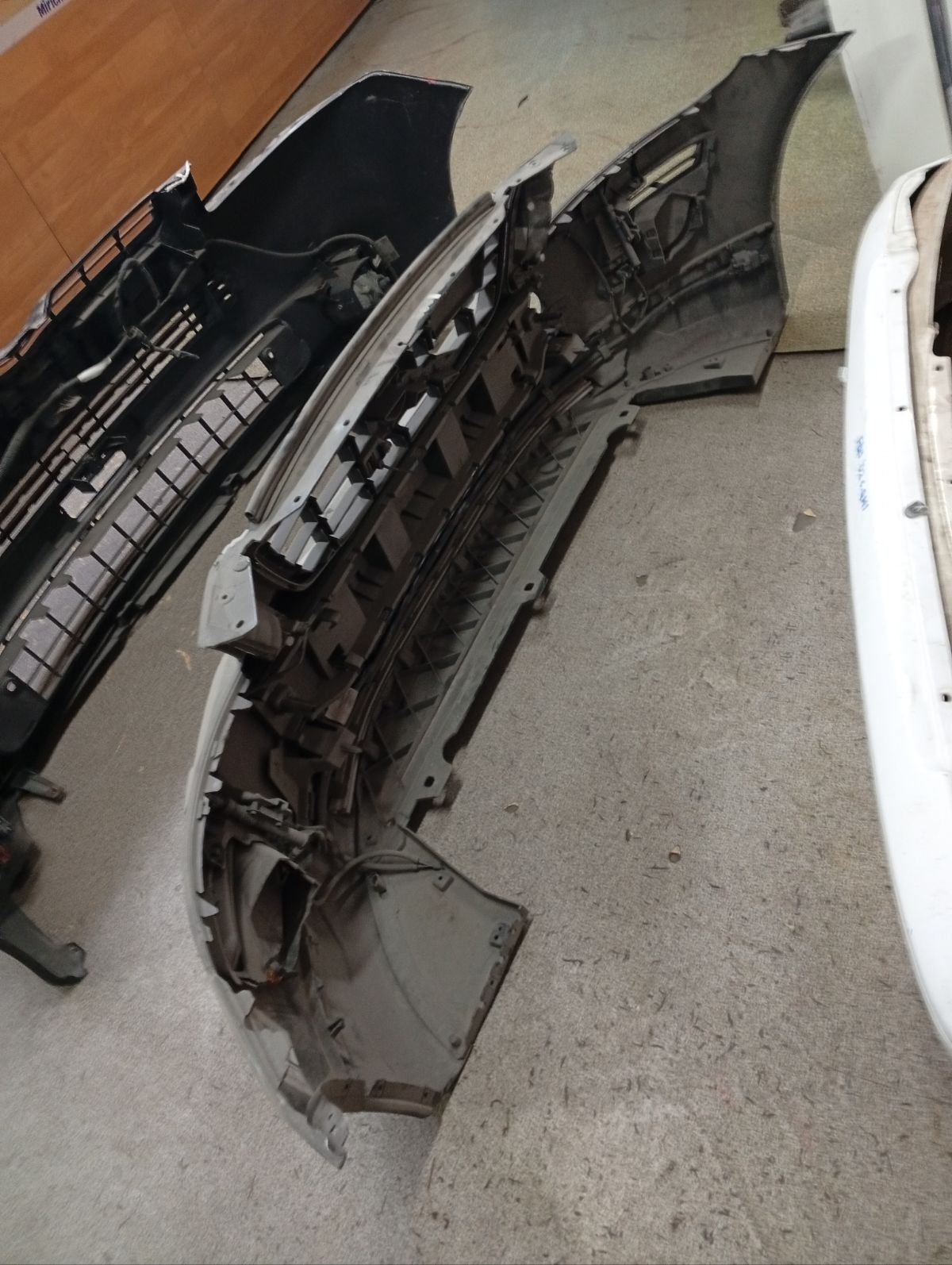 Бампер на Volvo Xc60 DZ Фото 20