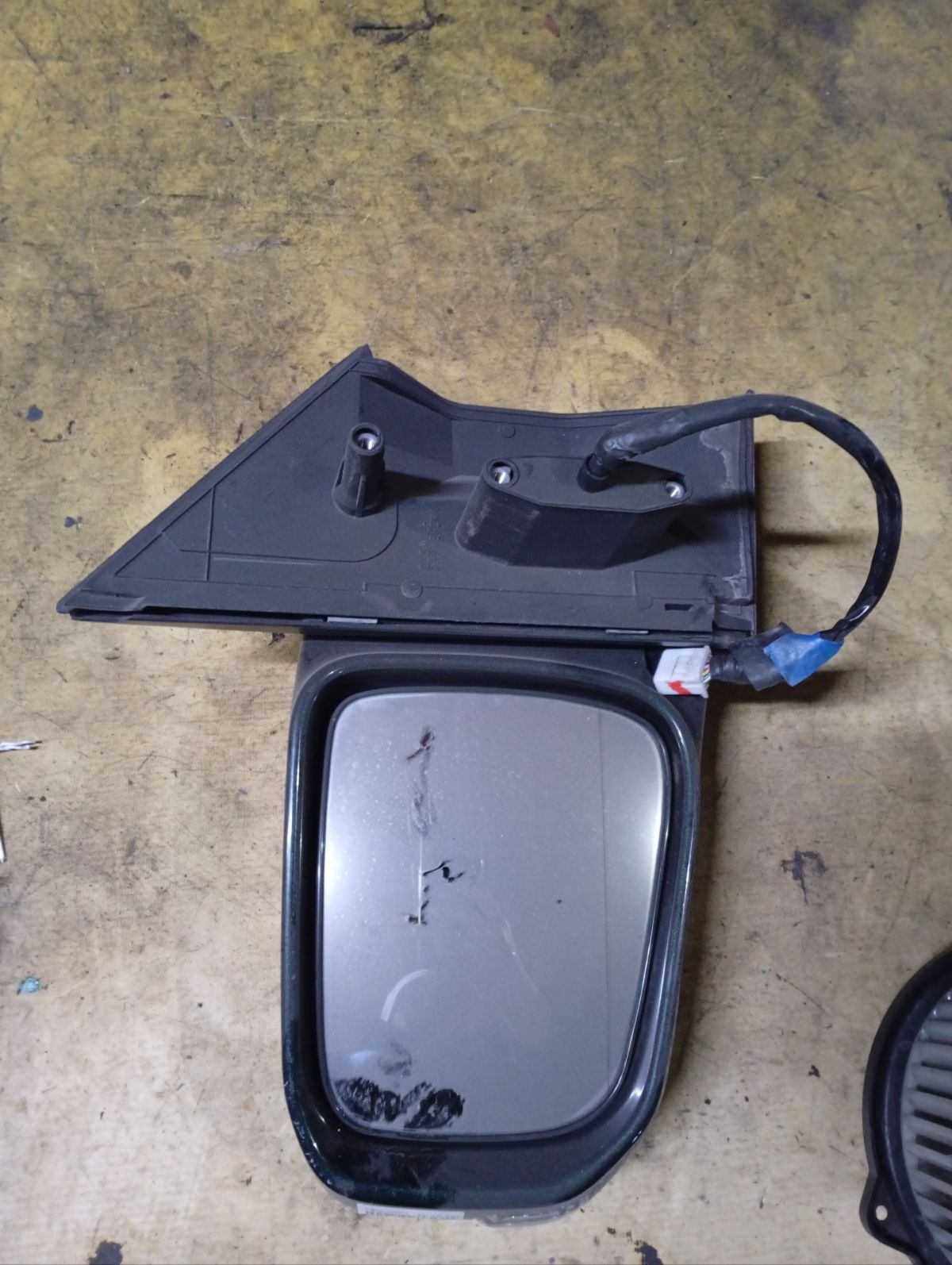 Зеркало двери боковой на Nissan Elgrand E51 Фото 7