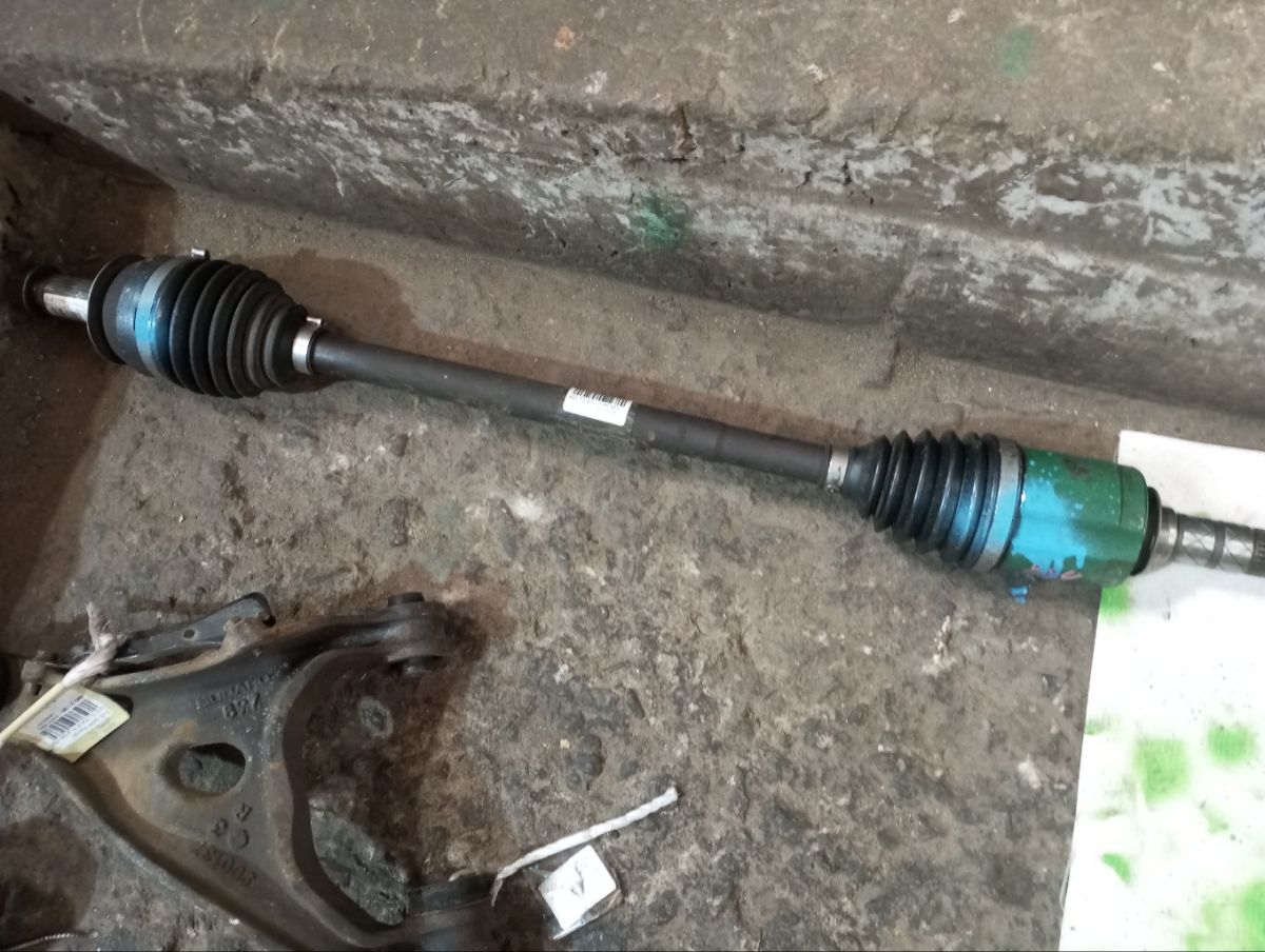 Привод на Subaru Forester SH5 EJ204 Фото 3