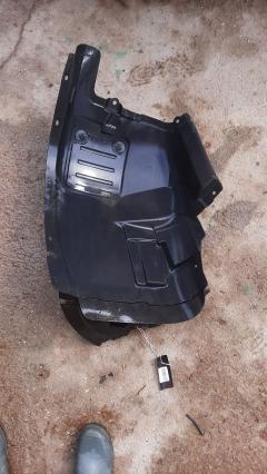 Подкрылок 51717290159 на Bmw X1 E84-VL32 N46B20BD Фото 6