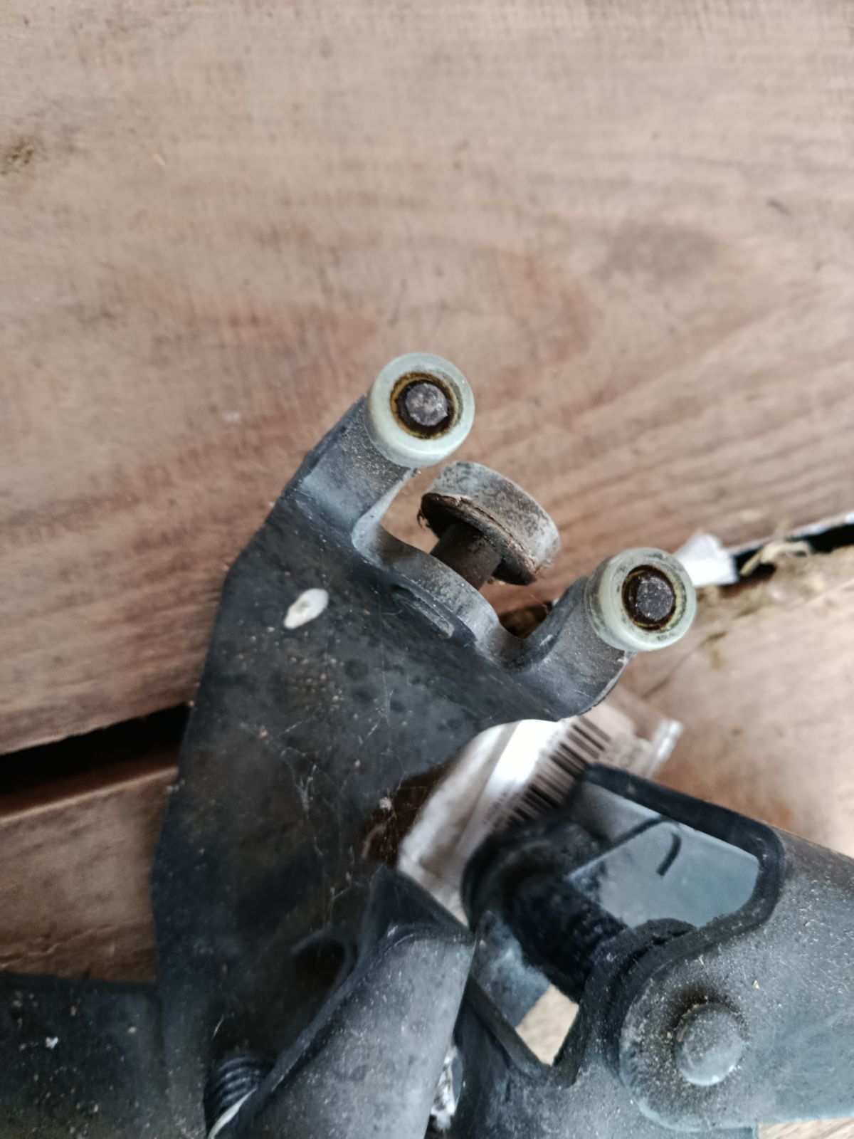 Ролик двери на Honda Freed GB3 Фото 9