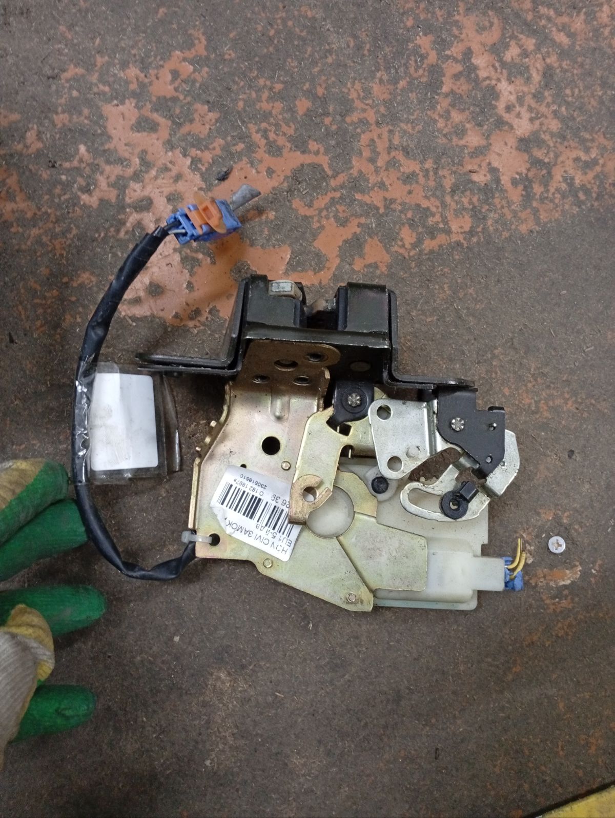 Замок двери на Honda Civic EU1 Фото 4