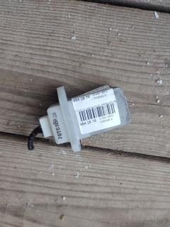 Регулятор скорости мотора отопителя 27761-70T01, 27761-70T02, 27761-70T03, 73533-FE000 на Nissan Liberty RM12 QR20DE Фото 5