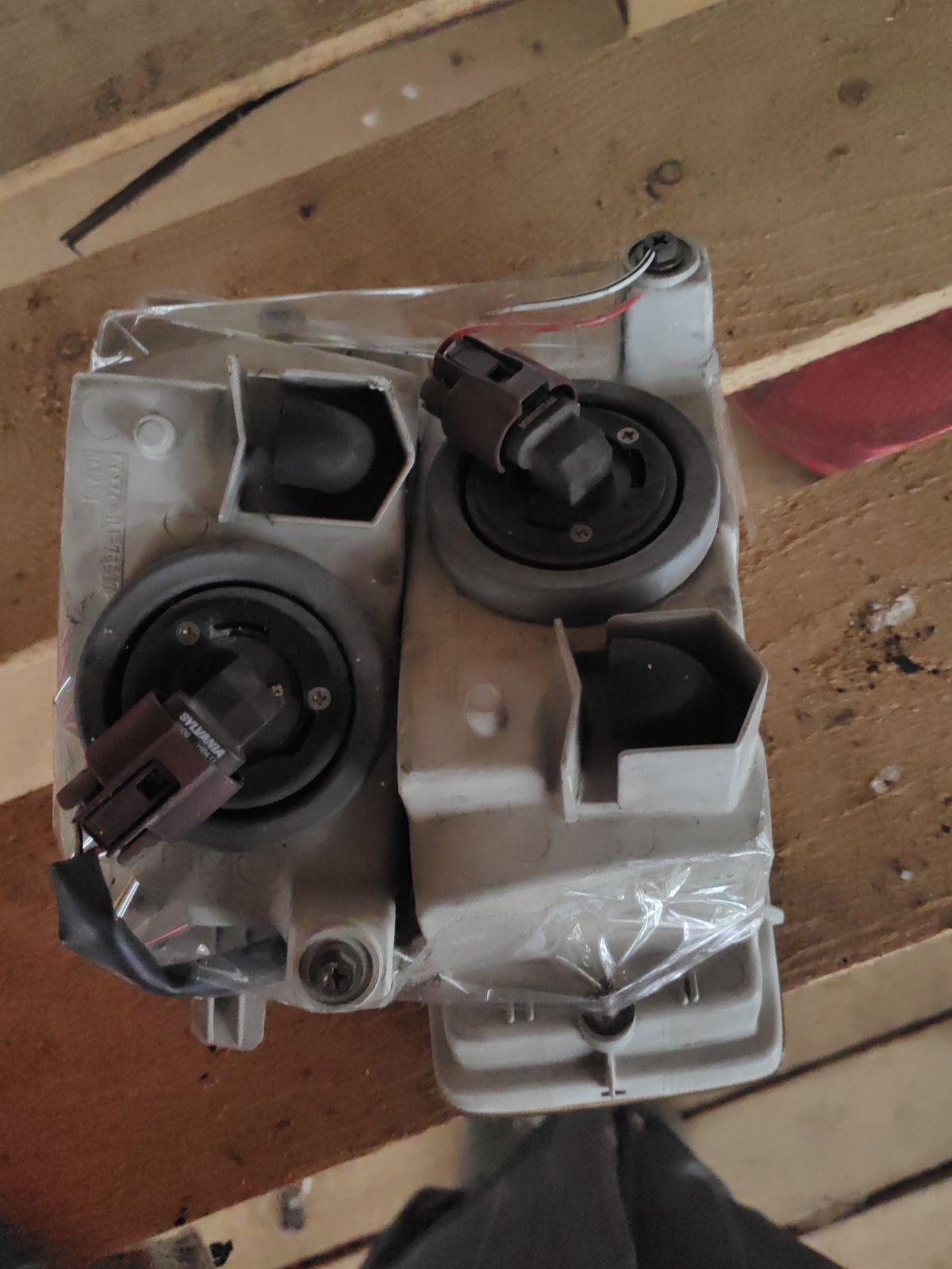 Туманка бамперная 60-68 60-68 на Toyota Grand Hiace VCH10W Фото 4