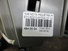 Решетка радиатора 62310-8Y20A на Nissan Note E11 Фото 3