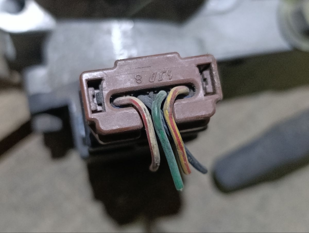 Дроссельная заслонка на Mitsubishi Chariot Grandis N86W 6G72 Фото 10