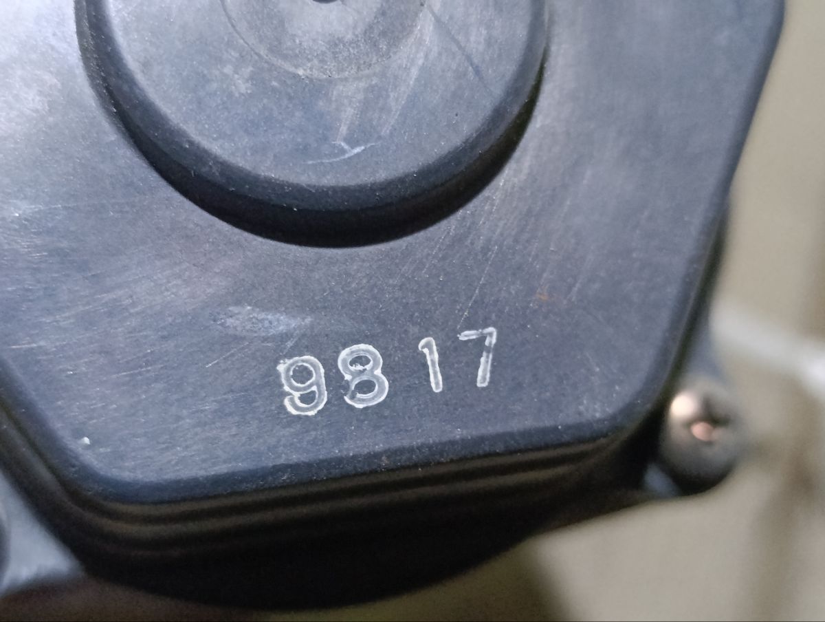 Дроссельная заслонка на Mitsubishi Chariot Grandis N86W 6G72 Фото 8