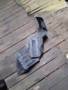 Подкрылок MN170437, MN150111 на Mitsubishi Colt Z21A 4A90 Фото 2