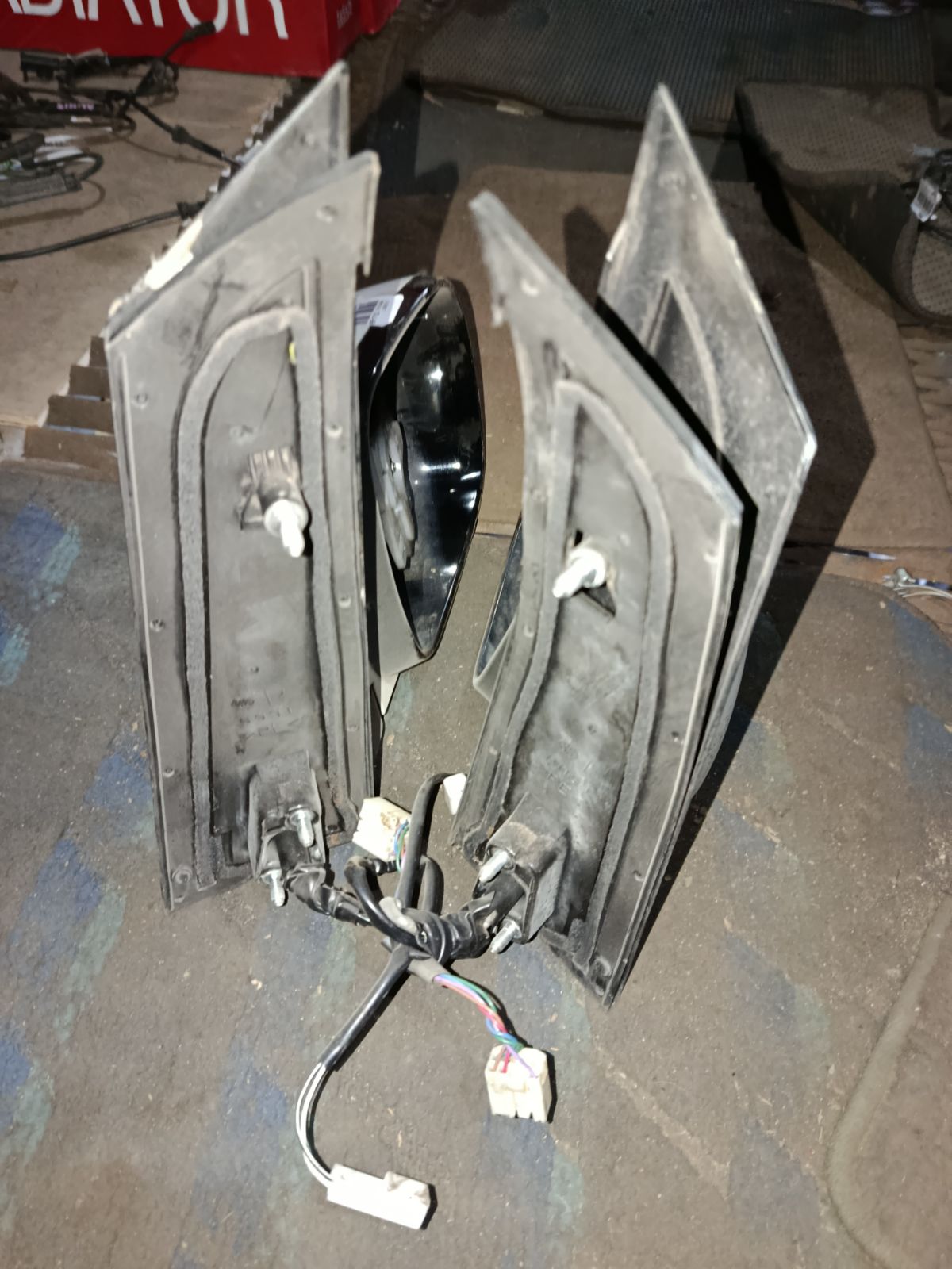 Зеркало двери боковой на Toyota Noah AZR60G Фото 8