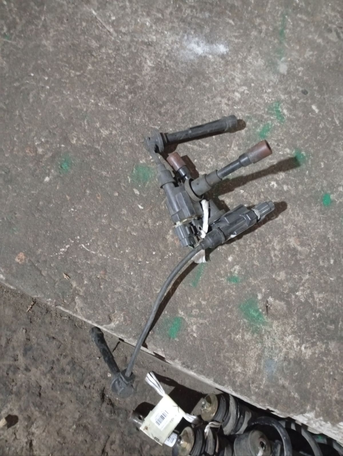 Катушка зажигания 33400-65G00, 33400-65G01, LC-016-6247 на Suzuki Swift ZC11S M13A Фото 5