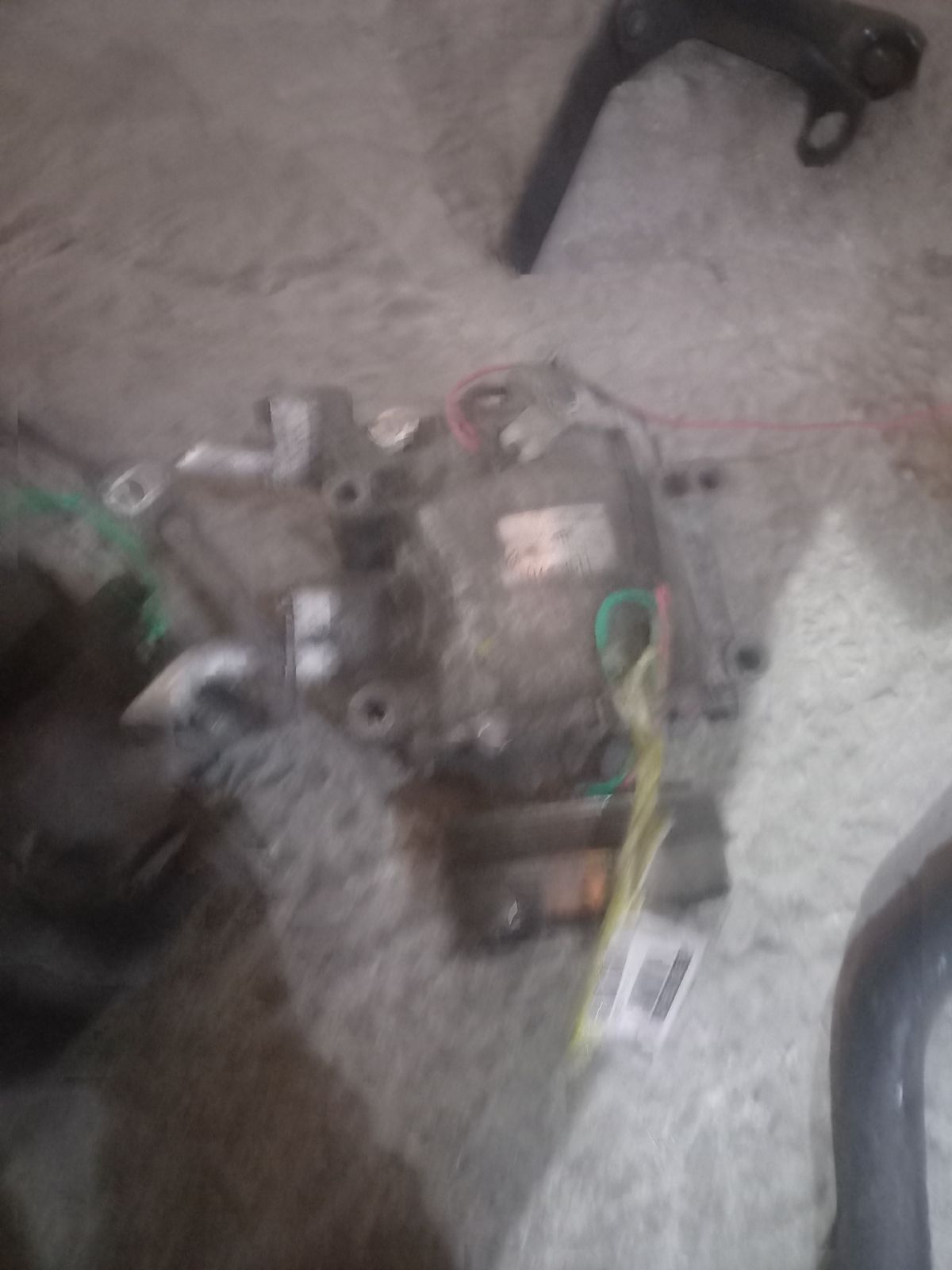 Компрессор кондиционера на Honda Fit GE6 L13A Фото 4