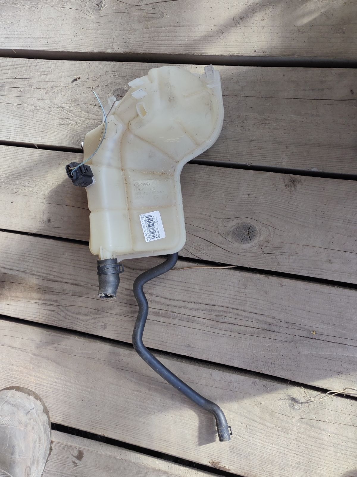 Бачок расширительный на Audi A4 8E BWE Фото 9