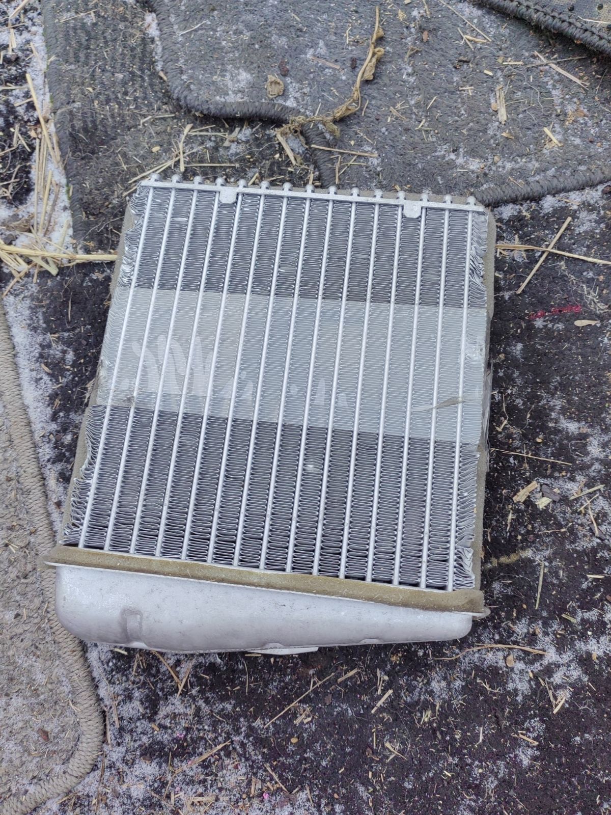 Радиатор печки на Nissan Note E11 HR15DE Фото 6