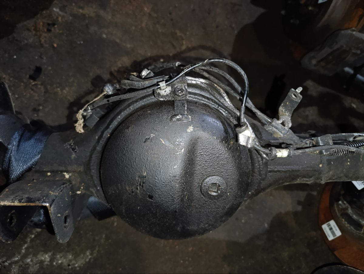 Мост на Suzuki Jimny JB23W K6AT Фото 9