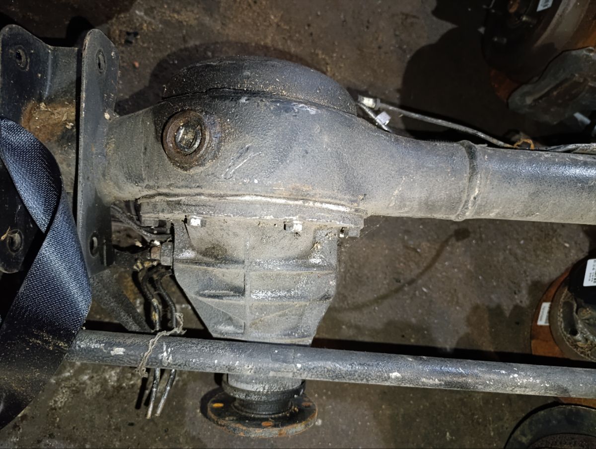 Мост на Suzuki Jimny JB23W K6AT Фото 10