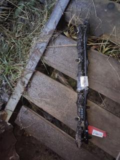 Крепление бампера 52576-13060 на Toyota Corolla Fielder NZE141G Фото 6