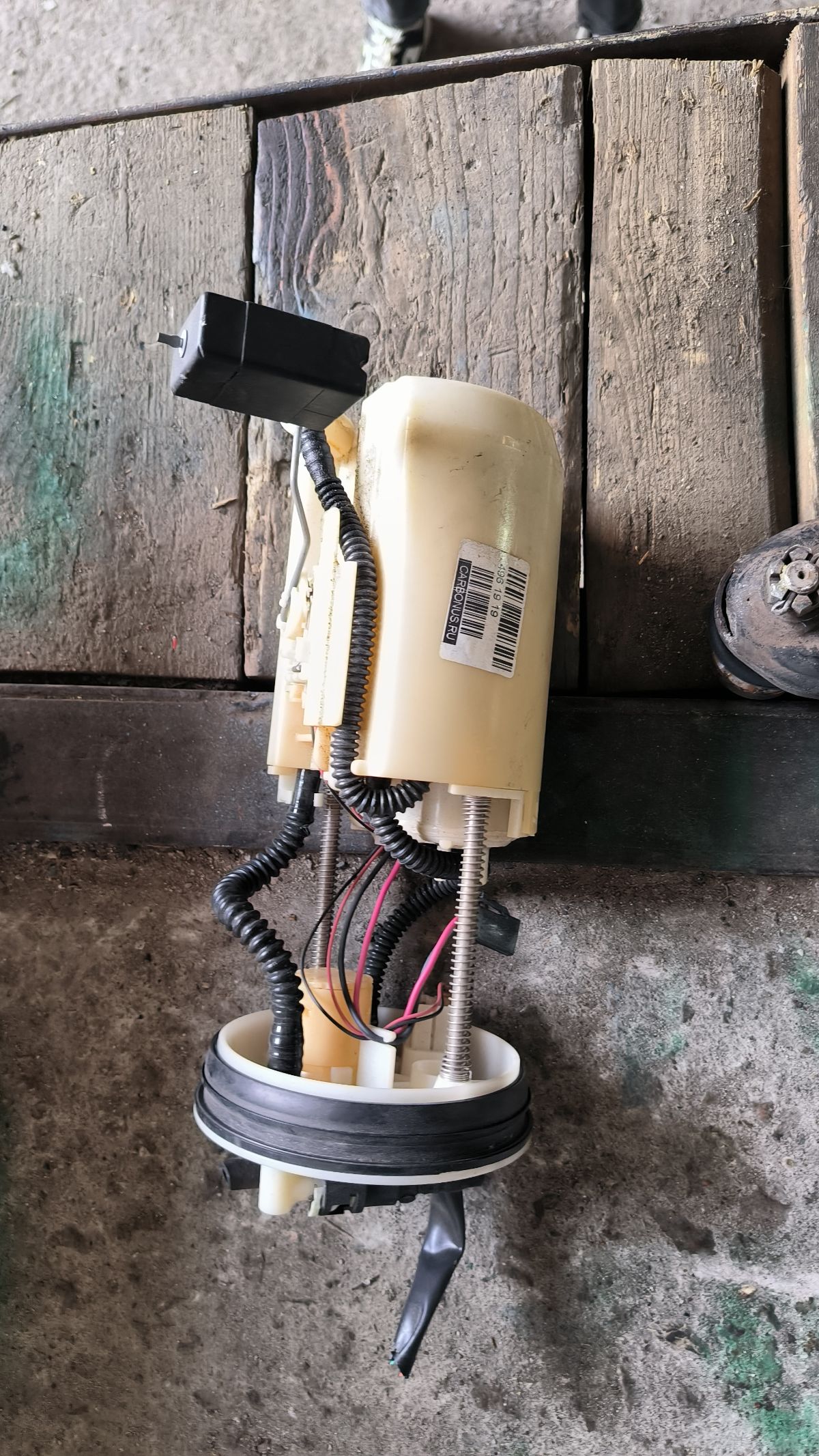 Бензонасос 17708-TF0-003 на Honda Fit GE6 L13A Фото 4