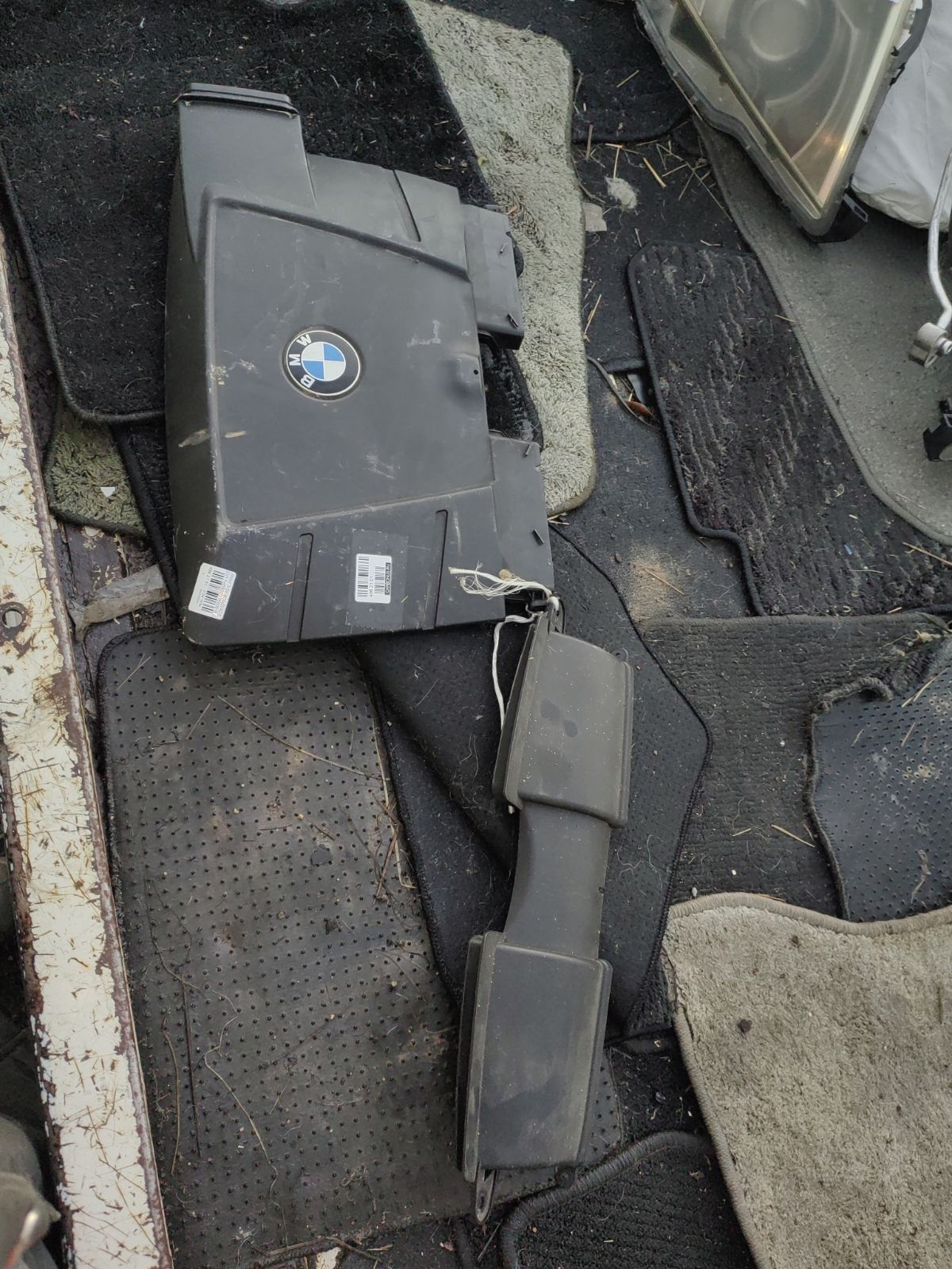 Воздухозаборник 13717560918 на Bmw 3-Series E91 N46B20BA Фото 3