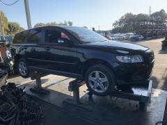 Подставка под аккумулятор 31294795 на Volvo V50 MW Фото 10