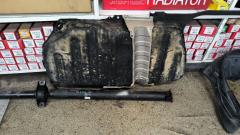 Бак топливный 77001-28532, 77001-44030, 77001-44031, 77001-44032 на Toyota Voxy ZRR70G 3ZR-FE Фото 3