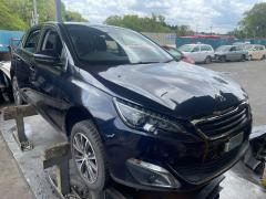 Подкрылок на Peugeot 308 DV6FC Фото 8