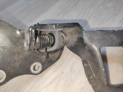 Ролик двери на Nissan Serena CC25 Фото 7