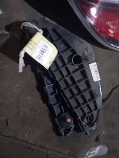 Крепление бампера на Toyota Spade NSP141 Фото 3