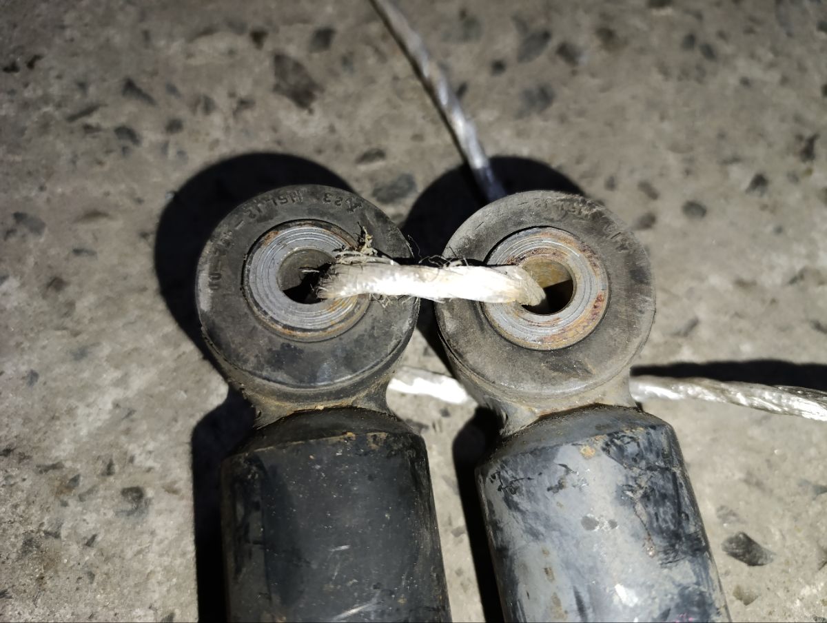 Амортизатор на Honda Stepwgn RG1 Фото 7