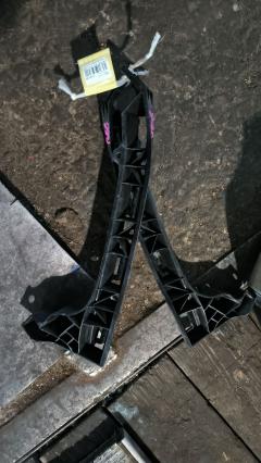 Крепление бампера на Honda Fit GE6 Фото 2