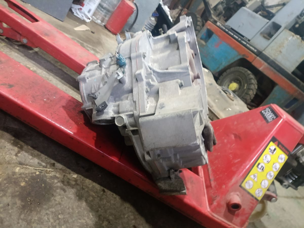 КПП автоматическая на Volvo V70 SW B5254T2 Фото 23