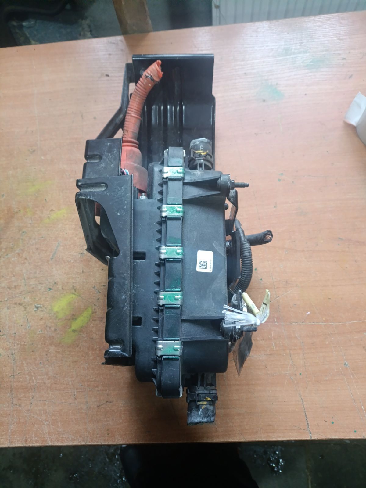 Нагреватель охлаждающей жидкости 27143-0501RET на Nissan Leaf ZE0 EM61 Фото 10