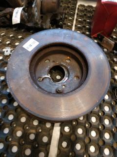 Тормозной диск 0 986 478 632, 0 986 479 R58, 0 986 AB5 128, 0 986 AB6 938, 09562410, 09902312, 09A38610, 09A38611, 106330, 15557, 16220, 17351F, 17361F, 179946, 1815204549, 192562, 192562SPORT, 197279, 204549, 2209, 2209T5, 231028, 24012801151, 25079, 25079 V, 25121Z, 30093127, 3015 521 0031, 3050061, 31050, 360406047100, 370067, 4035050, 4035128, 428115, 43512-44010, 43512-44011, 4351206020, 4351206030, 4351206031, 4351233040, 4351233041, 4351233043, 4351233060, 4351233070, 4351233080, 4351233090, 4351244010, 4351244011, 4351258010, 4351258011, 45570, 4863102309, 5311027570, 5311127570, 53625, 561676B, 561676J, 561676JC, 590255600, 600000087600, 6002213, 6002275, 6014311, 60201137VKSX, 60201137VSX, 60204549VKSX, 60204549VSX, 60275, 6106063, 6110624, 6282093, 6842 10, 684210, 82B0334, 82B1752, 8610900000, 8610900060, 8610900080, 8610906060, 8610906880, 8610906980, 8DD355104921, 8DD355104931, 92077700, 92077703, 982000777, 98200077701, A6F188, A6F188B, ADT34378, B130388, BBD5034, BD1014, BD1207, BD1210, BD2098, BD6938, BD9507, BDA187620, BDC4422, BDI551, BDR187620, BDRS187625, BG2782, BN1152, BR0142, BR0142S, BR9357C, BS 8687, BS0137, BS4422, BS5142, BS7160, BV 8687, C210G0004, C32075JC, C32128, C32128ABE, C32128JC, C32141JC, C32145JC, D684210, DB5107, DBA501V, DDF501, DDF5011, DF1431, DF1431S, DF381, DI213, DI275, DI955331, DP1010110661, DSKF045, ER0991, FO 2509, FR0119V, G4611T44011, GR02209, J3302075, J3302132, J3302153, JBD0031, LTO1100, LTO1325, LTO1326, LTO1333, LTO1334, LTO1337, LTO1339, M2000499, MDC898, MFD22002, MFD2213, MX4351233042, NBD 551, ND1059K, NKT3018, NVI4351233040, PB 2209C, PBD1431, PBD1434, PCD14092, PRF009, R0991, RF2502, RN1009, RT 2209, RT 2209 T5, RT 2209GL, RT 2209GL T5, RT126, SDR1050, ST4351233040, T2981V, T330A150, T60125, T6046B, TABD9028, TB219438, TCC1084, TG4351212580, TG4351233040, TO702004, TR84, TY126, UQ-116-9445, UQ-116F-9445, WN642, Z06028 на Toyota Camry ACV30 2AZ-FE Фото 7