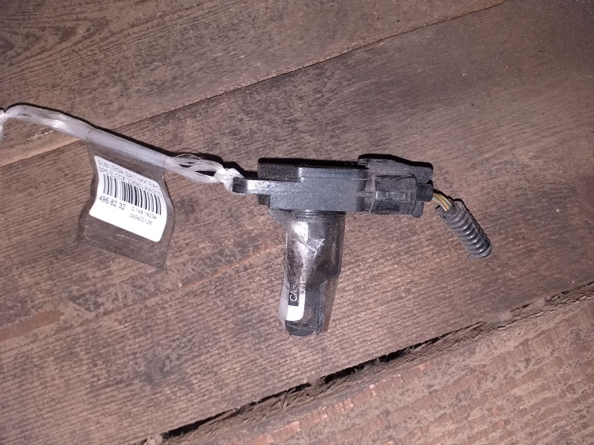 Датчик расхода воздуха 22680-AA310, DK-AF198 на Subaru Legacy Wagon BP5 EJ20X Фото 2