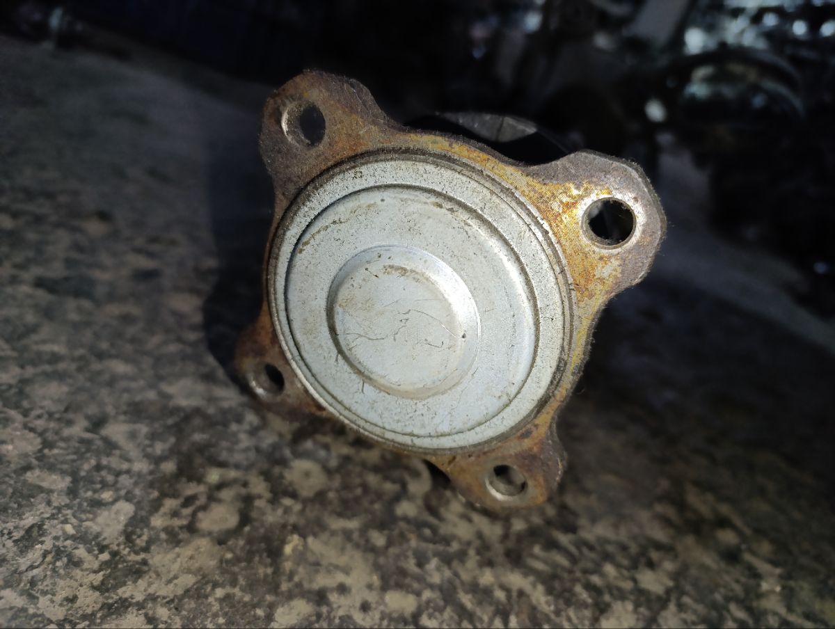 Ступица на Toyota Cresta GX100 1G-FE Фото 4