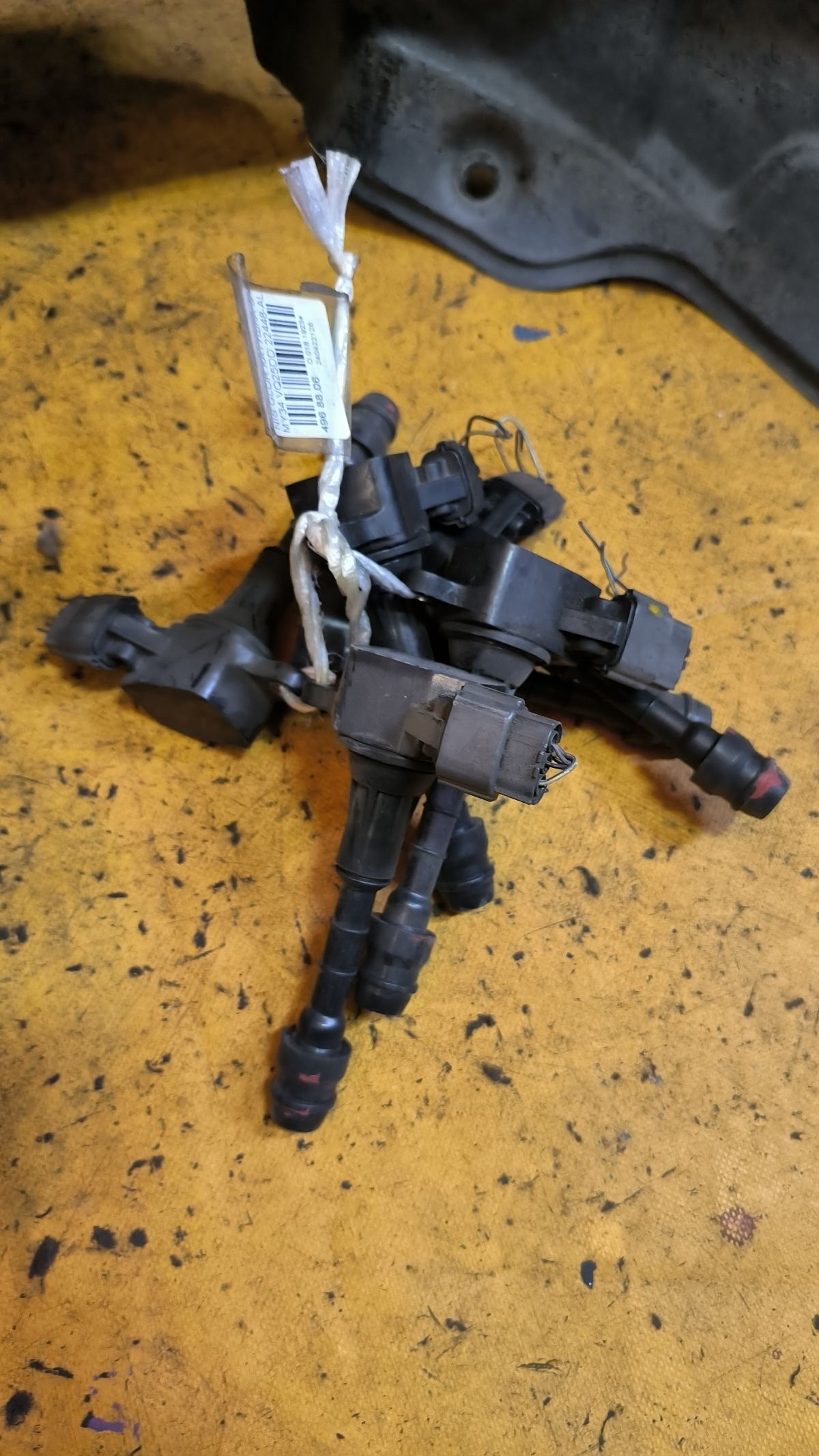 Катушка зажигания 22448-AL515, LC-016-5065 на Nissan Gloria MY34 VQ25DD Фото 2