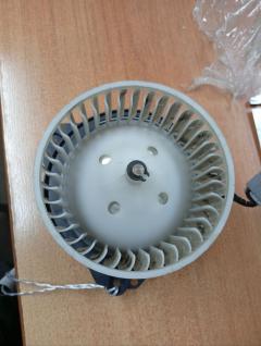 Мотор охлаждения батареи на Honda Fit GP1 Фото 4