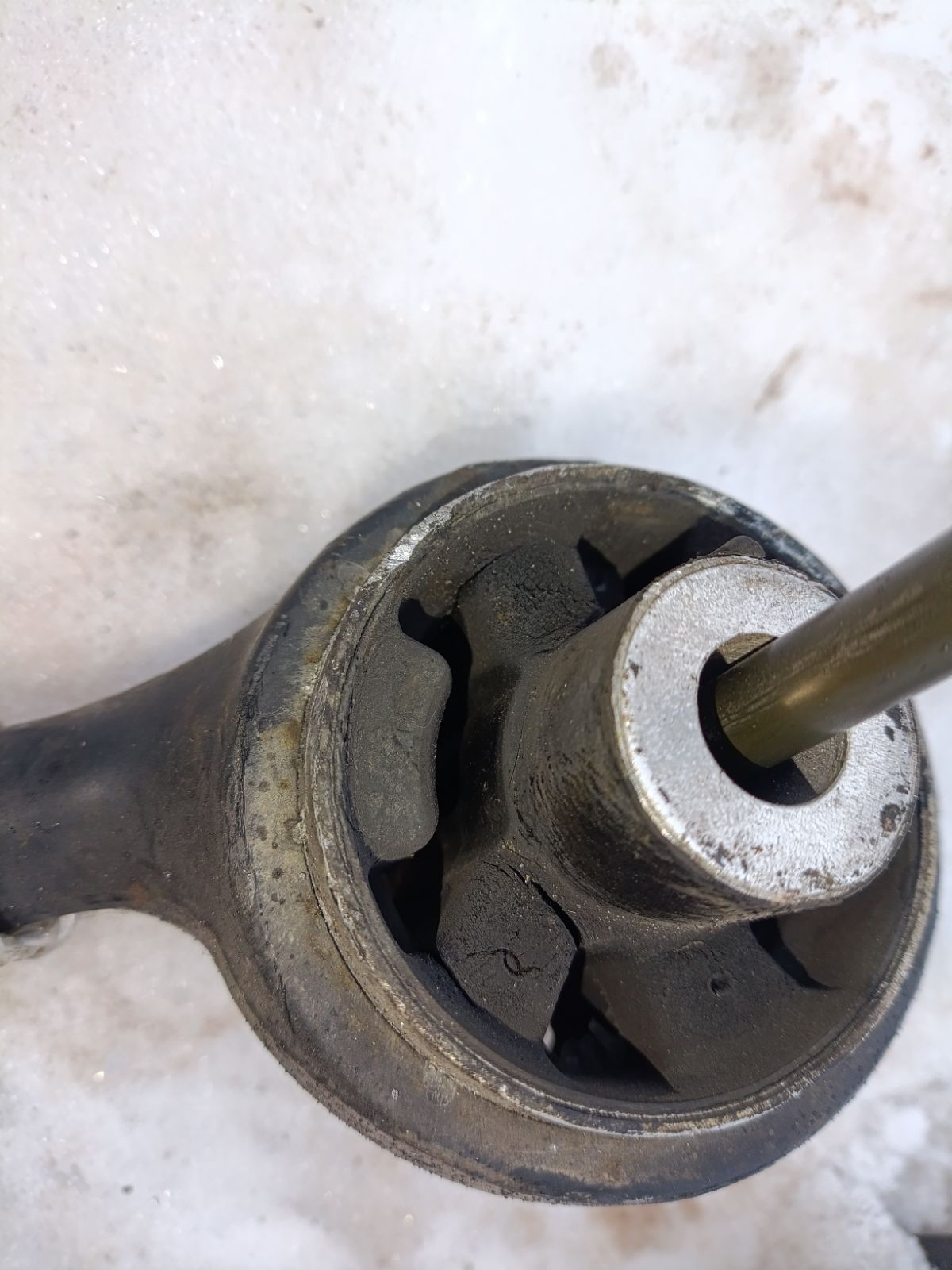 Рычаг 31106787673 на Bmw X3 F25-WY32 N47D20C Фото 6