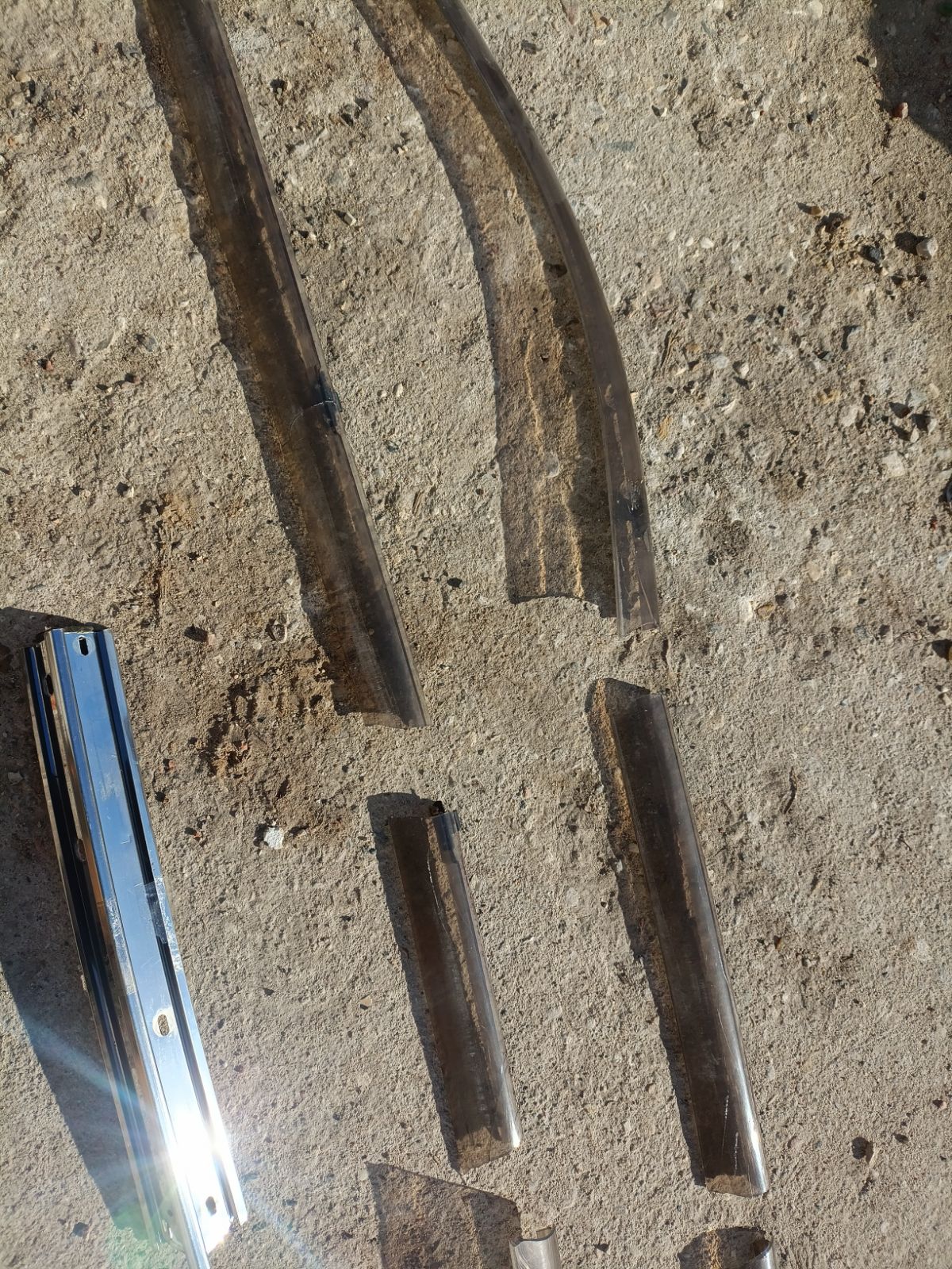 Молдинг на кузов на Toyota Mark Ii GX90 Фото 13