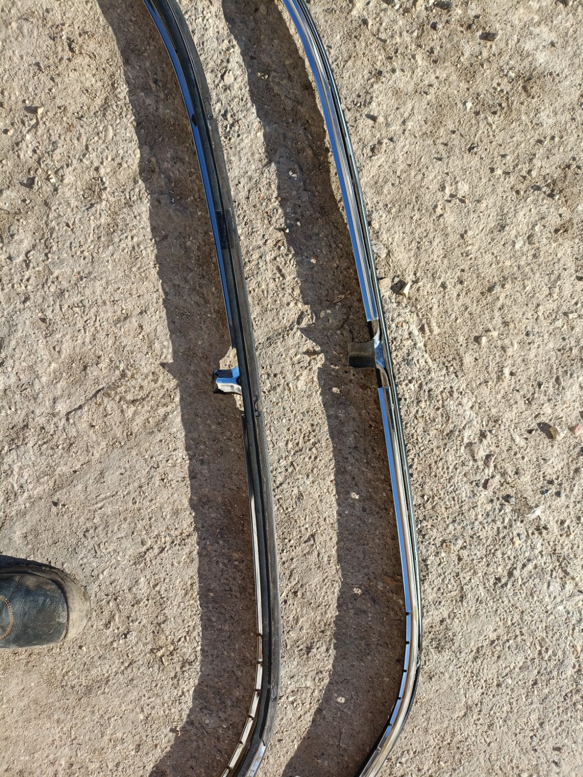 Молдинг на кузов на Toyota Mark Ii GX90 Фото 7