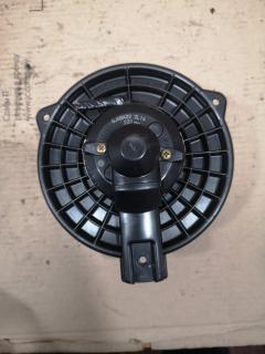 Мотор печки на Mazda Demio DY5W Фото 1