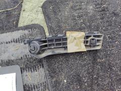 Крепление бампера 52535-52111, 52535-52110 на Toyota Vitz KSP130 Фото 4