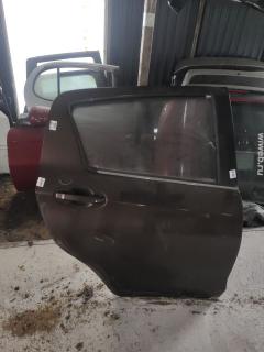 Дверь боковая на Toyota Vitz NSP130 Фото 7