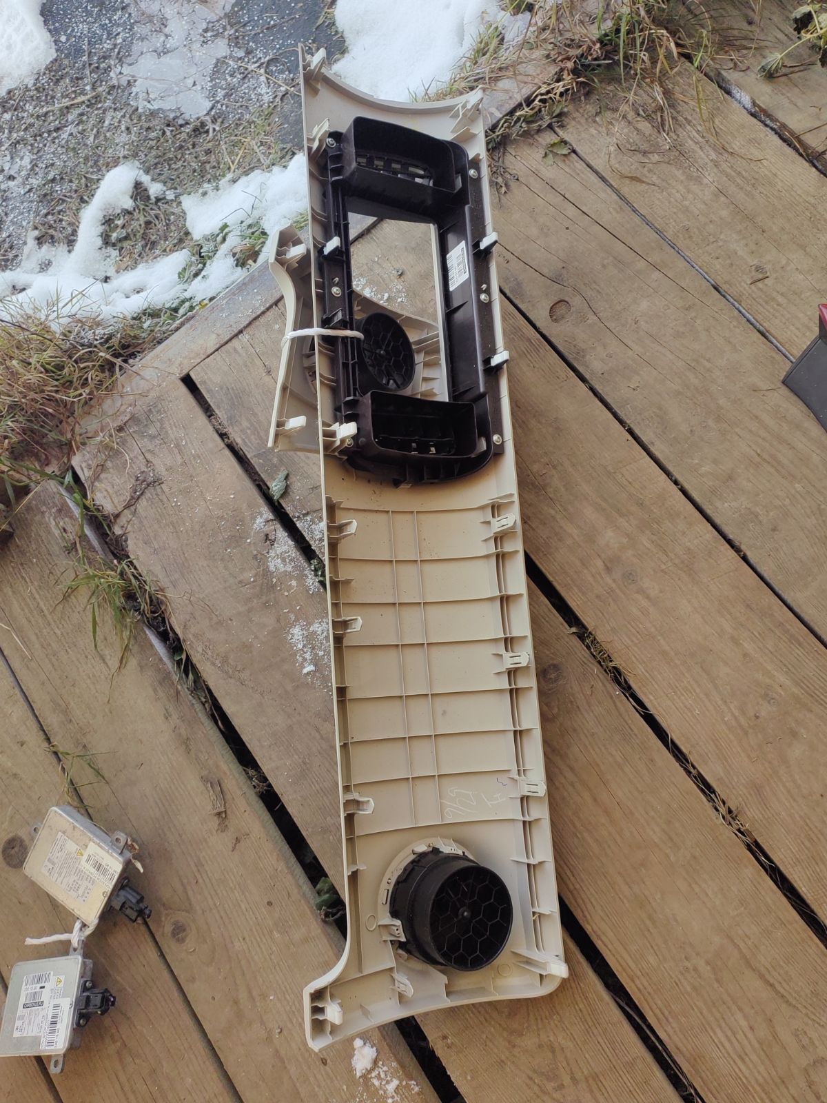 Консоль магнитофона на Toyota Passo KGC30 Фото 7